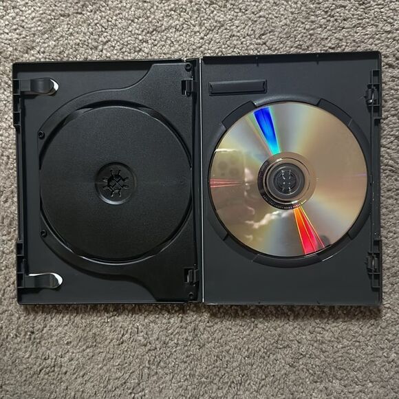 “Matrix Reloaded” Full Screen Edition DVD - Picture 5 of 6